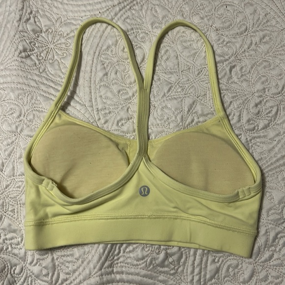 Lululemon Sports Bra *FREE SHIPPING* - Picture 2 of 2